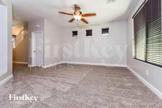 10041 Barengo Ave in Las Vegas, NV - Foto de edificio - Building Photo