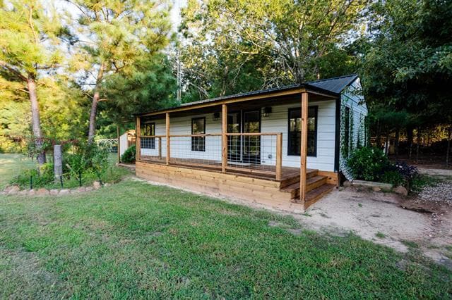 property at 15539 FM 17