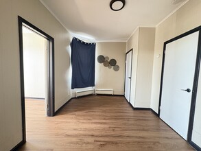 58 Downing St, Unit 33 in Newark, NJ - Building Photo - Building Photo