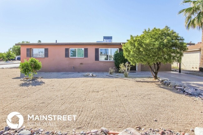 2202 E Marmora St in Phoenix, AZ - Building Photo - Building Photo