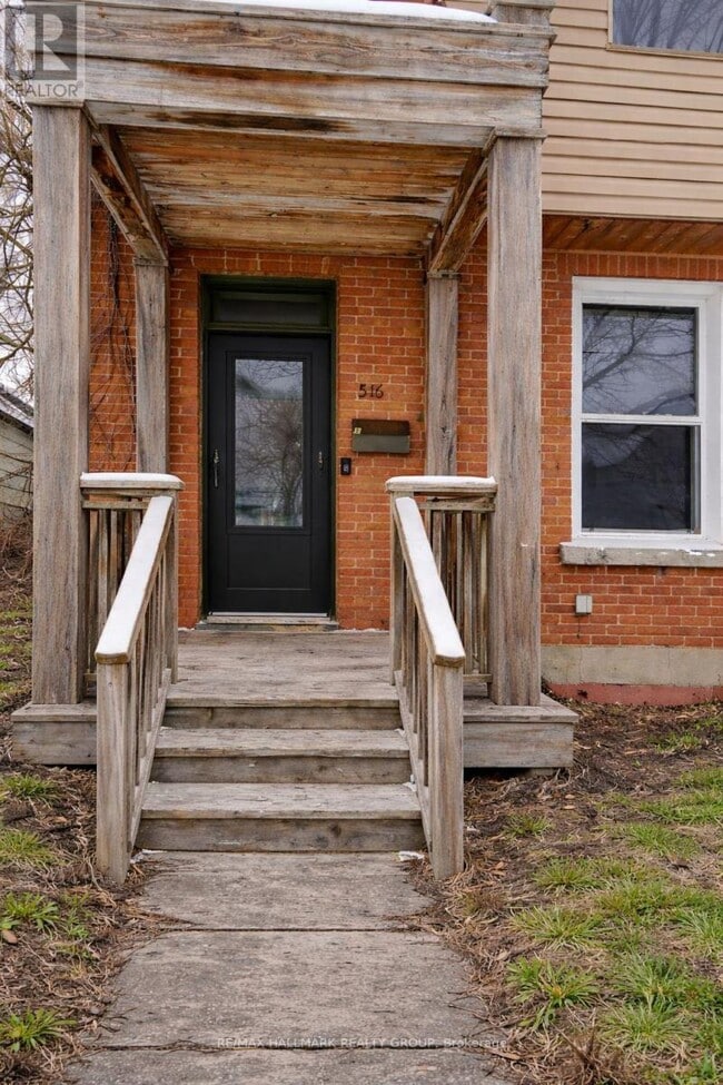 516 Bay St in Ottawa, ON - Building Photo - Building Photo