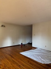 3953 SE Gladstone St in Portland, OR - Foto de edificio - Building Photo