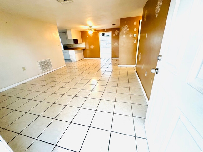 property at 3545 Holiday Lake Dr