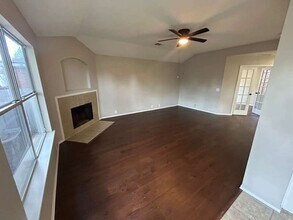 307 Oakhurst Dr in Seagoville, TX - Building Photo - Building Photo