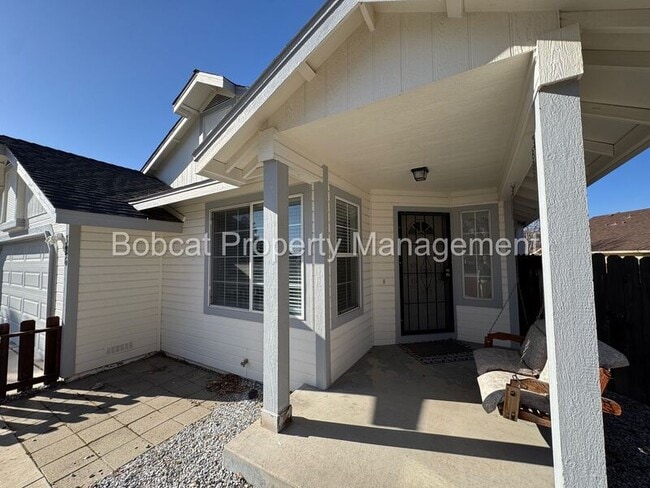 326 Sandalwood Dr in Carson City, NV - Building Photo - Building Photo