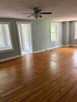 25 Grail St in Asheville, NC - Building Photo