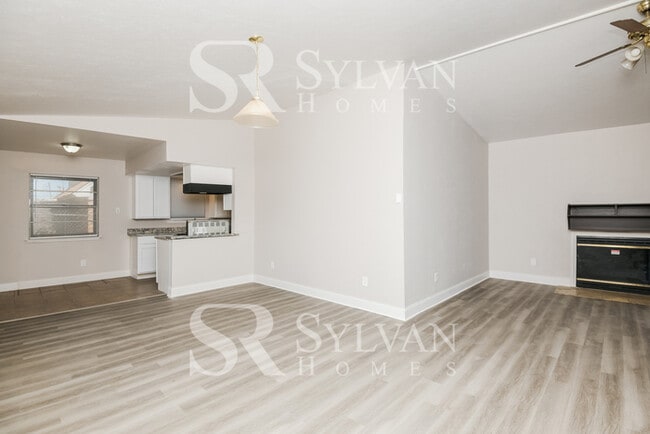 3217 Ridgedale St in Irving, TX - Building Photo - Building Photo