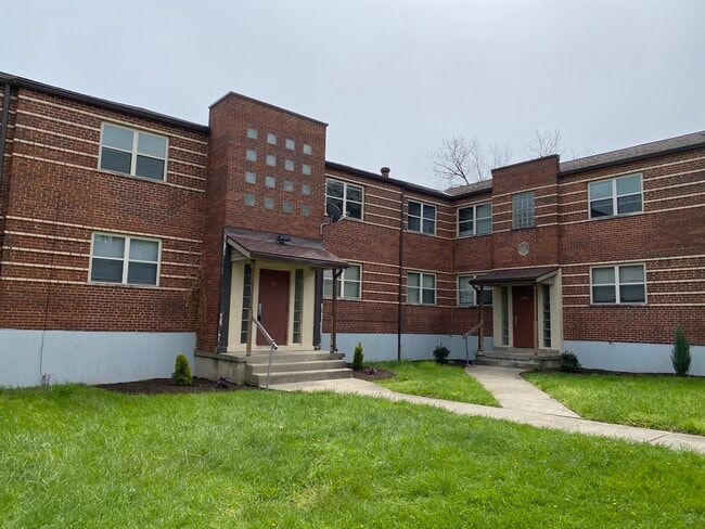 1607 Asmann Ave in Cincinnati, OH - Building Photo - Building Photo