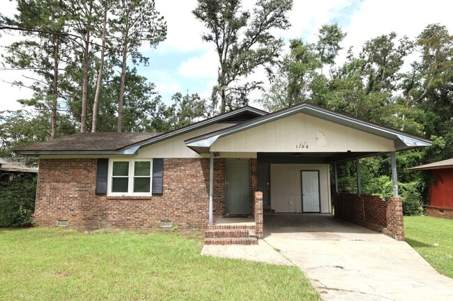 property at 1796 Claudia Cir