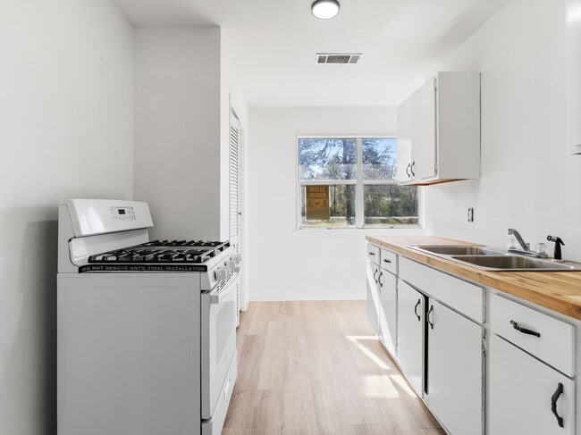 property at 5519 Kincer Rd