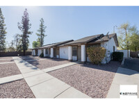 2807 E Capri Cir in Mesa, AZ - Foto de edificio - Building Photo