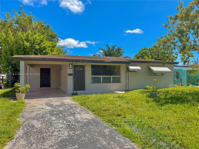 property at 6725 SW 27th Ct