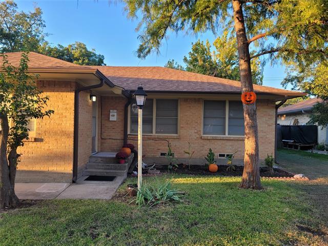 2953 Primrose Ln in Farmers Branch, TX - Building Photo - Building Photo