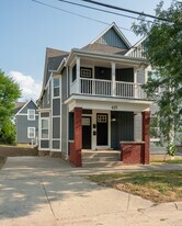 625 3rd st #2 in Grand Rapids, MI - Building Photo