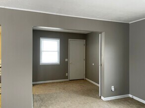 509 N Blue Mound Ave in Luverne, MN - Building Photo - Building Photo