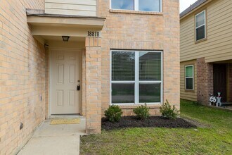 18818 N Wren Arbor Cir in Houston, TX - Building Photo - Building Photo