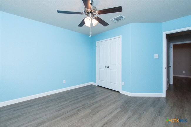 property at 5114 Dauphin Dr