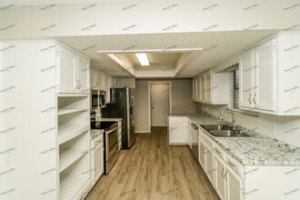 7408 S Gum Ave in Broken Arrow, OK - Building Photo - Building Photo