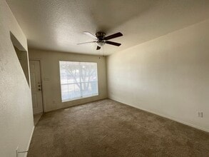 4505 Deek Dr, Unit # C in Killeen, TX - Foto de edificio - Building Photo