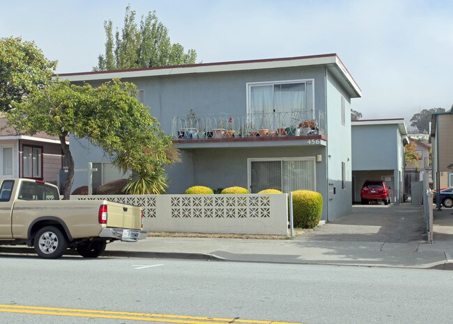 456 Miller Ave in South San Francisco, CA - Building Photo - Building Photo