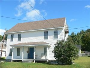 38 Hale St in Newport, NH - Building Photo