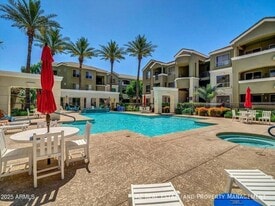 5303 N 7th St in Phoenix, AZ - Building Photo