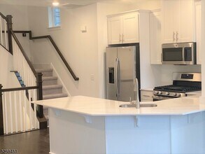 37 Harvest Wy in Little Falls, NJ - Building Photo - Building Photo