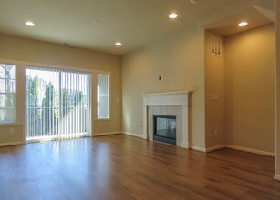 13350 SW Beach Plum Ter in Sherwood, OR - Building Photo - Building Photo