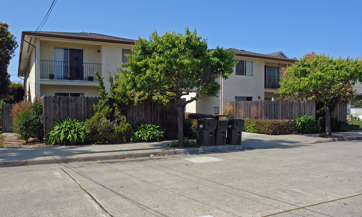 602 S Eldorado St in San Mateo, CA - Building Photo