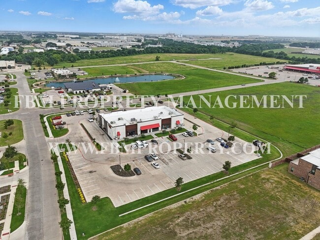 2088 Layla Dr in Waxahachie, TX - Building Photo - Building Photo