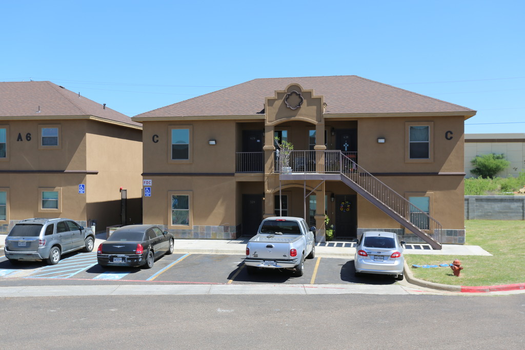 109 North Merida Dr. Apartments in Laredo, TX