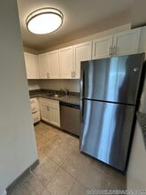 185 Freeman St in Brookline, MA - Foto de edificio - Building Photo