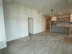 3699-3699 Capozzi Rd in Kelowna, BC - Building Photo - Building Photo
