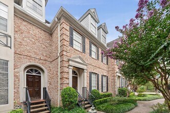 6839 Staffordshire Blvd in Houston, TX - Building Photo - Building Photo