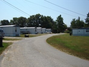 Kee St in Hollow Rock, TN - Building Photo - Other