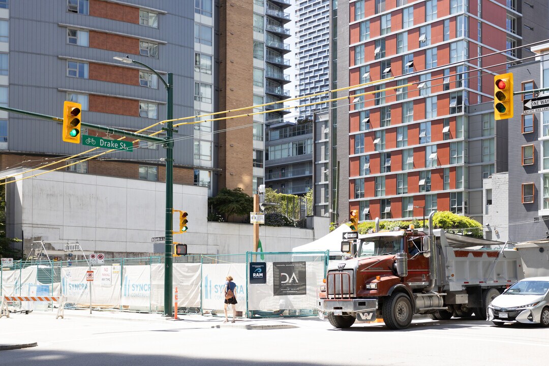 Residential Tower in Vancouver, BC - Building Photo