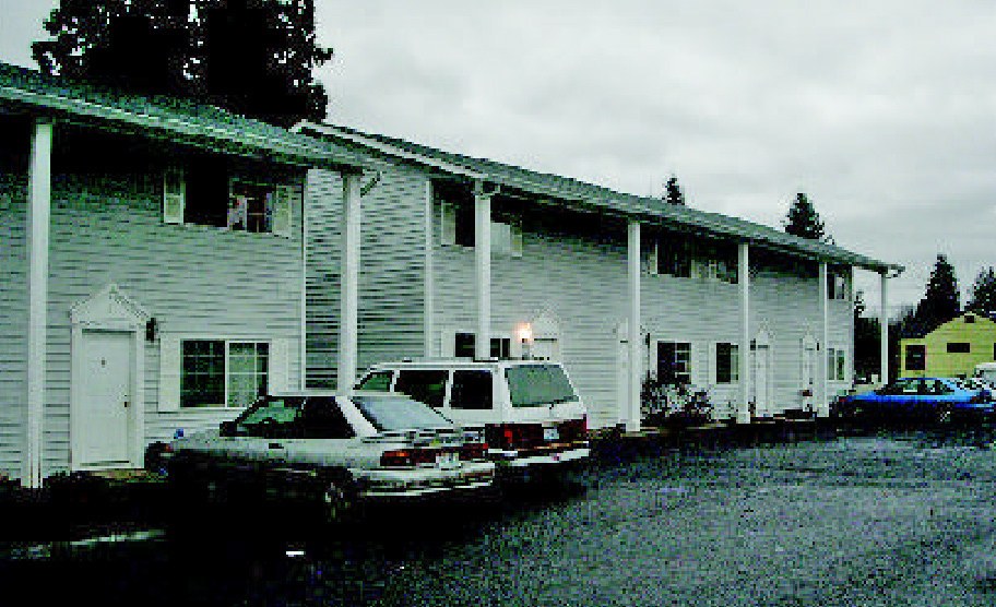 Russell Street Townhouses in Camas, WA - Foto de edificio