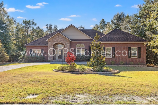property at 120 Lake Merial Blvd