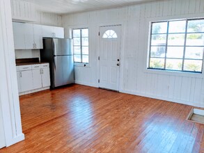 1530 11th Ave N in St. Petersburg, FL - Building Photo - Building Photo