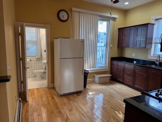 10 Pearl St, Unit 1 in Somerville, MA - Building Photo - Building Photo