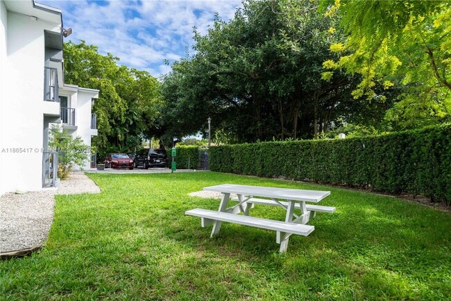 465 NE 59th St in Miami, FL - Building Photo - Building Photo