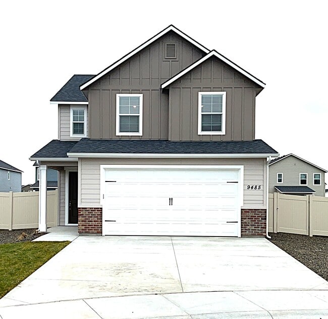 property at 9485 W Bowie Ct