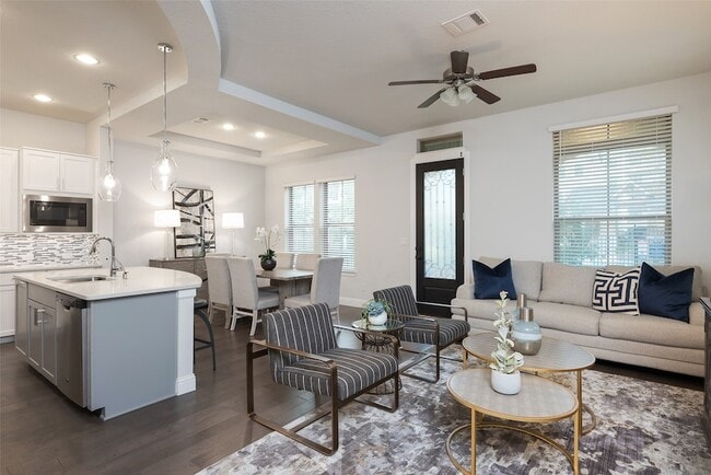 property at 1115 Manacor Ln