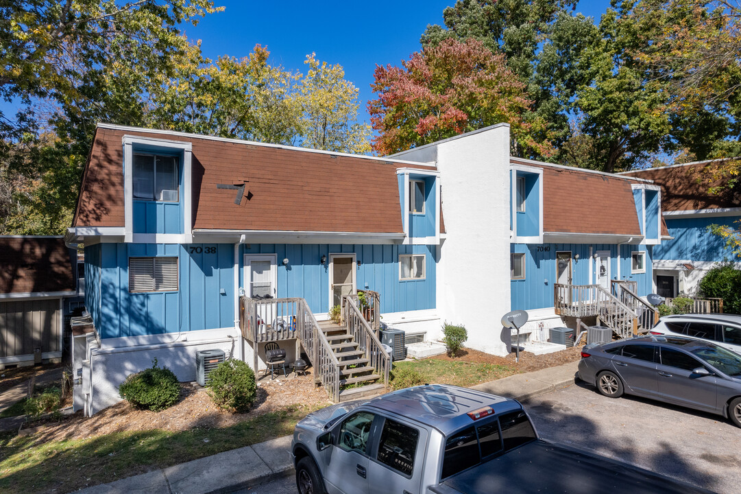 Stoney Hollow in Raleigh, NC - Building Photo