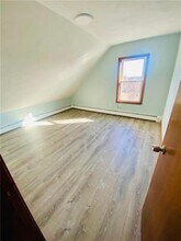 263 Bourne Ave in East Providence, RI - Building Photo - Building Photo