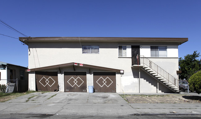 5847 Trask St in Oakland, CA - Foto de edificio - Building Photo