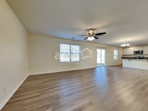 152 Tobago Cir in Guyton, GA - Foto de edificio - Building Photo