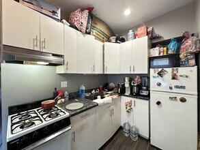 5451 N Kenmore Ave, Unit J09P in Chicago, IL - Foto de edificio - Building Photo