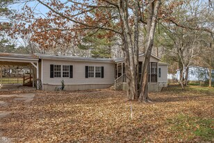 409 Wildoak Dr in Haughton, LA - Building Photo