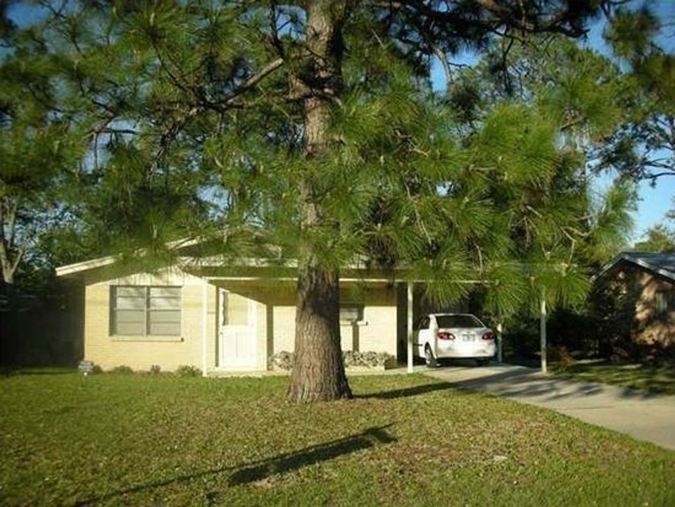 51 Silva Dr NW in Fort Walton Beach, FL - Building Photo